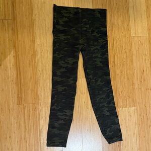 Spanx Camo Legging | Size L